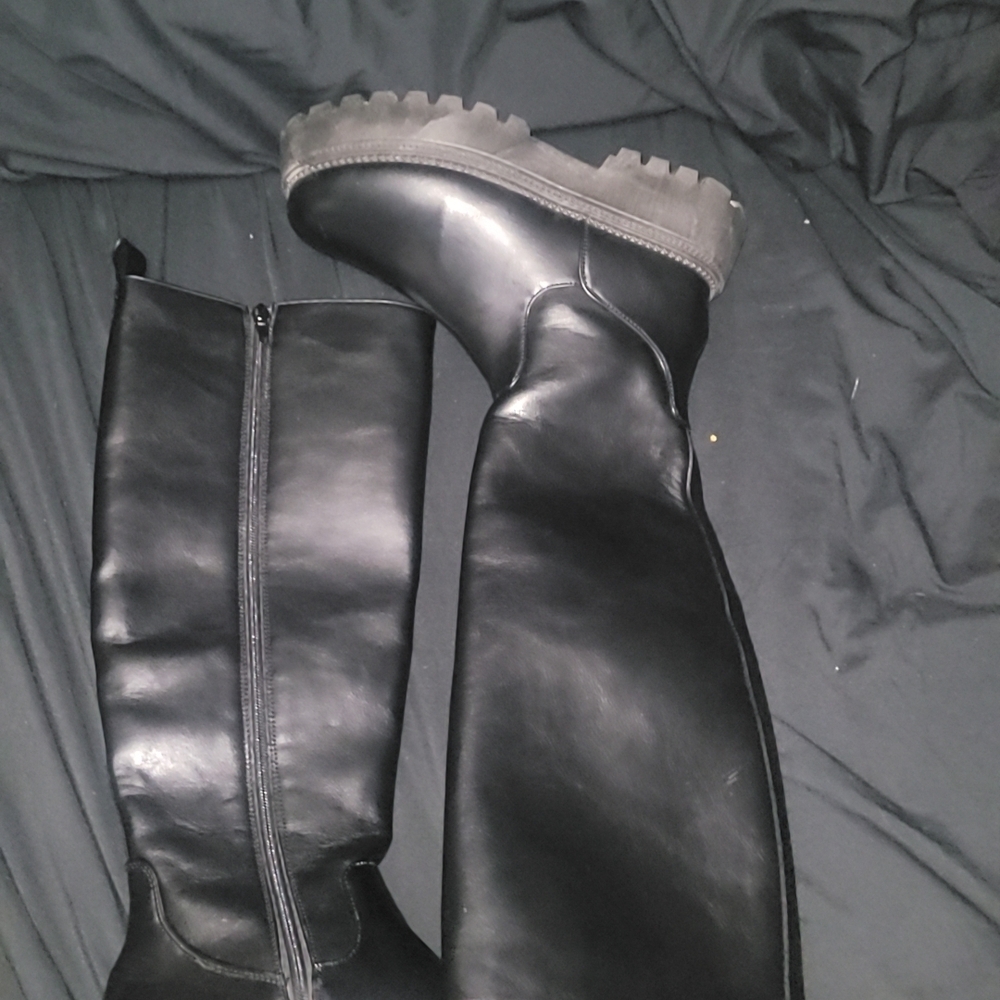 Streetwear Society Black Over the Knee Boots